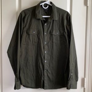 Marc Anthony Mens Large Button Down Casual Shirt Green wrinkle resistant stretch